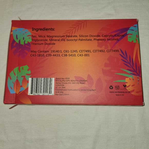 OPV BEAUTY LONDON EYE SHADOW PALETTE - Picture 8 of 9